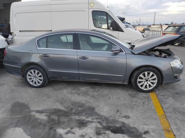 Despiece Volkswagen Passat (B6) 2.0 TDI (140 cv) 2005 - Imagen 2