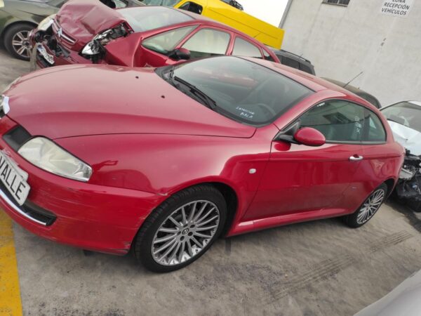 Despiece Alfa Romeo GT Coupe 1.9 16V JTD M-Jet (150 cv) 2008 - Imagen 3