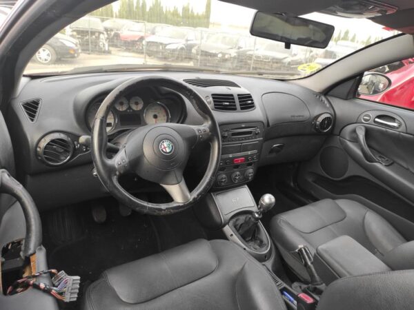 Despiece Alfa Romeo GT Coupe 1.9 16V JTD M-Jet (150 cv) 2008 - Imagen 5