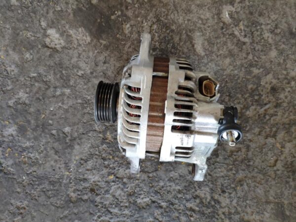 Alternador Subaru Impreza III Hatchback 2.0R Automatico (150 cv)