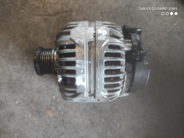 Alternador Audi A4 (B8 8K) 2.0 TDI (143 cv) - Imagen 2