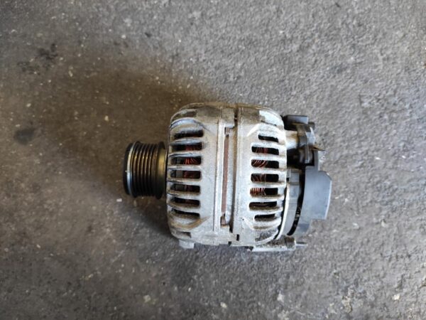 Alternador Volkswagen Passat (B6) 2.0 TDI 16V (140 cv)