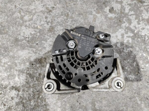 Alternador Opel Astra H GTC 1.6i 16V (105 cv) - Imagen 3