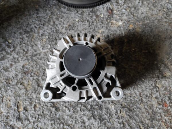 Alternador Peugeot 508 2.0 HDI (163 cv) FAP - Imagen 2