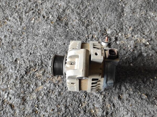 Alternador Toyota Avensis III 2.2 D-4D (150 cv)