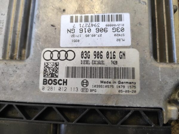 Centralita motor uce Audi A4 Avant (B7 8E) 2.0 TDI (140 cv) - Imagen 2