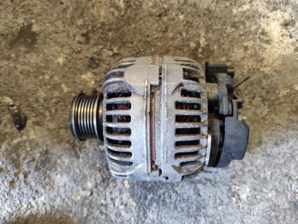 Alternador Audi A4 Avant (B7 8E) 2.0 TDI (140 cv)