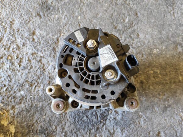 Alternador Audi A4 (B7 8E) 2.0 TDI (140 cv) Multitronic - Imagen 3