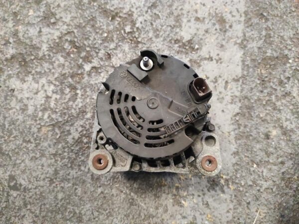 Alternador Audi A4 (B6 8E) 1.9 TDI (130 cv) - Imagen 3