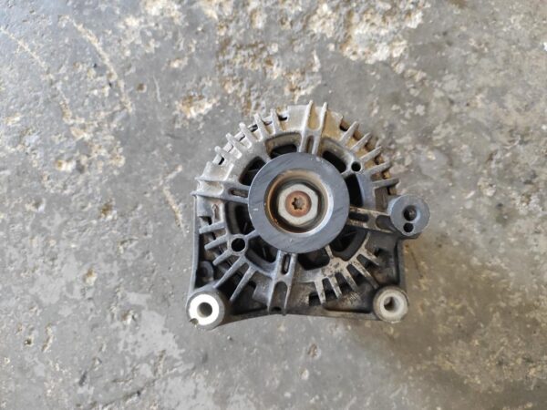 Alternador Bmw Serie 3 (E46, 2001) 320d (150 cv) - Imagen 2