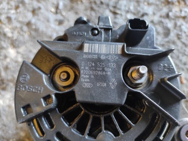 Alternador Opel Movano Combi (J9) 2.5 CDTI (146 cv) - Imagen 4