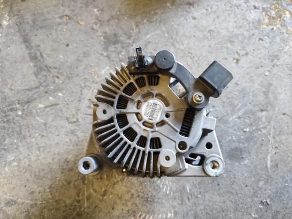 Alternador Citroen C4 I Picasso (Fase I, 2007) 2.0 HDi (136 cv) FAP Automatico - Imagen 3