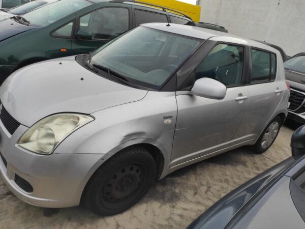 Despiece Suzuki Swift I 1.3 DDiS (70 cv) 2006 - Imagen 3