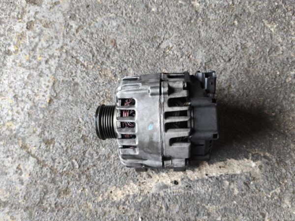 Alternador Peugeot 3008 HDI 110 (109 CV)