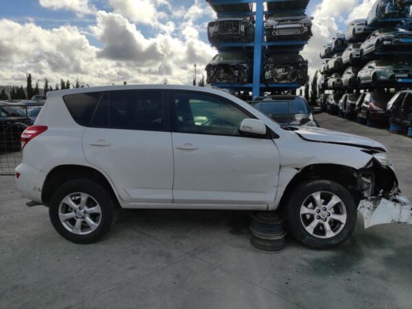 Despiece Toyota RAV 4 III 2.2 D-4D (150 cv) 2010 - Imagen 2