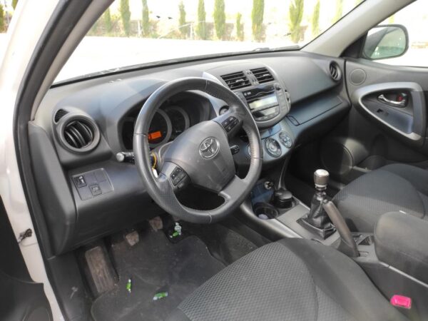 Despiece Toyota RAV 4 III 2.2 D-4D (150 cv) 2010 - Imagen 5