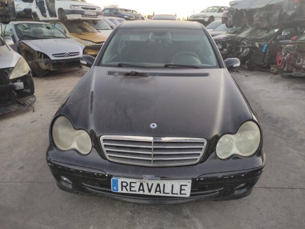 Despiece Mercedes Benz Clase C (W203) C 220 CDI (203.008) (150 cv) 2004