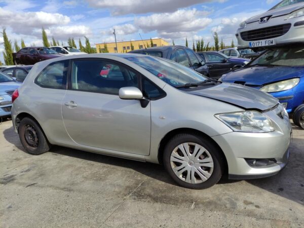 Despiece Toyota Auris I 2.0 D-4D (126 cv) 2008 - Imagen 2