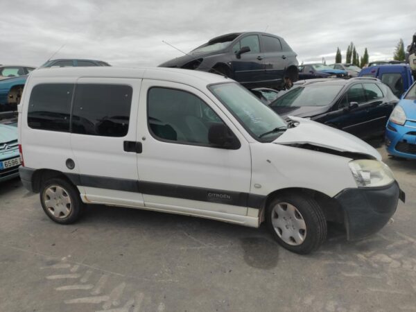 Despiece Citroen Berlingo II 1.6 HDi (75  cv) 2010 - Imagen 2