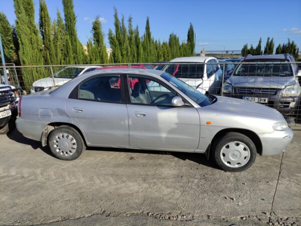 Despiece Daewoo Nubira (KLAJ) 1.6 i 16V (106 cv) 1997 - Imagen 2