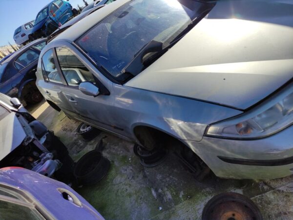 Despiece Renault Laguna II 1.9 dCi (120 cv) 2004 - Imagen 2