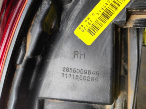 Piloto trasero derecho Renault ARKANA I (LCM_, LDN_) 1.6 E-TECH 145 (LDMU) (94 cv) - Imagen 3