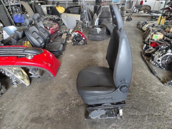 Asiento delantero izquierdo Citroen Jumper Furgón 2.2 HDi (130 cv) - Imagen 2