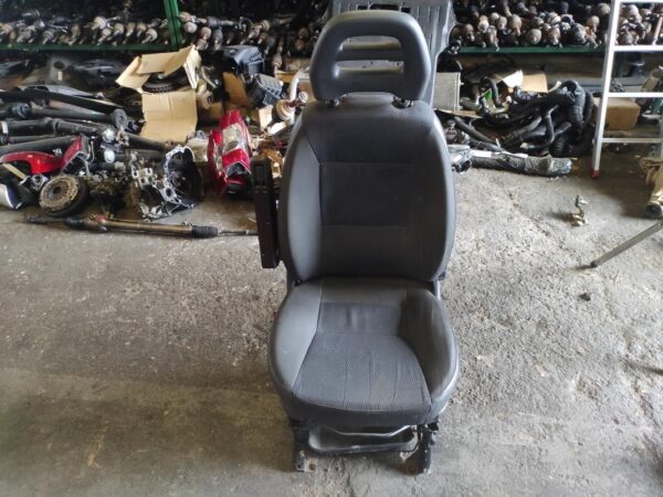 Asiento delantero izquierdo Citroen Jumper Furgón 2.2 HDi (130 cv)