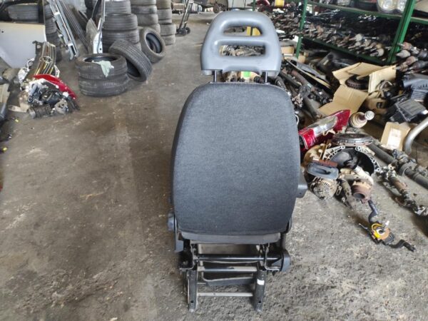 Asiento delantero izquierdo Citroen Jumper Furgón 2.2 HDi (130 cv) - Imagen 3