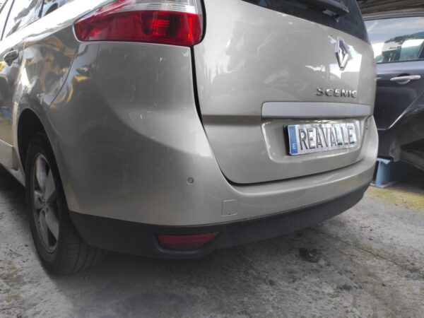 Paragolpe trasero Renault Grand Scenic III 1.9dCi (130cv)