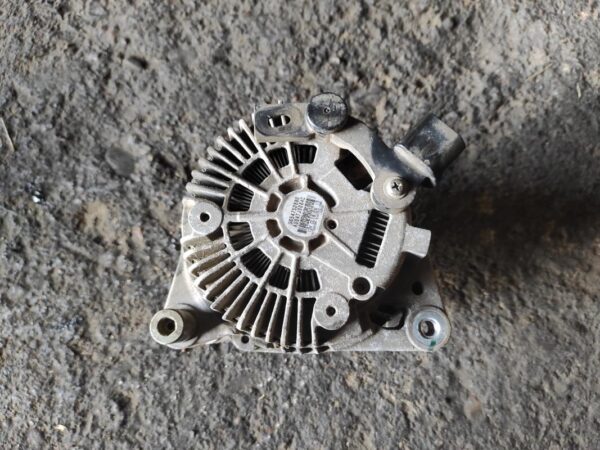 Alternador Peugeot 407 2.0 HDi (136 cv) - Imagen 3