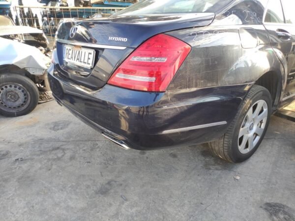 Paragolpe trasero Mercedes Benz Clase S (W221) S 400 (279 cv) Hybrid - Imagen 2