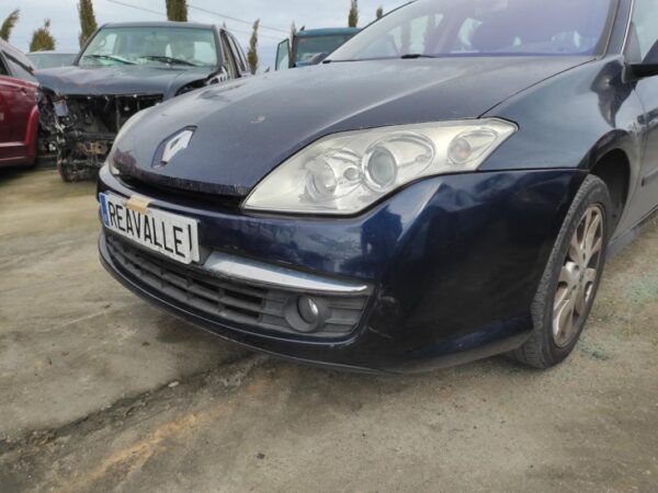 Paragolpe delantero Renault Laguna III Grandtour 2.0 dCi FAP (150 cv) - Imagen 2