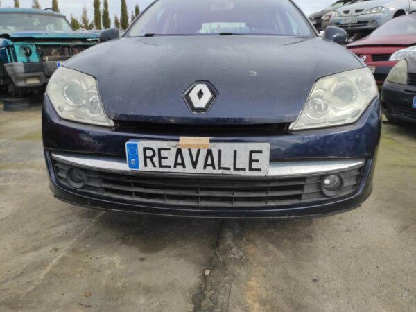 Paragolpe delantero Renault Laguna III Grandtour 2.0 dCi FAP (150 cv)