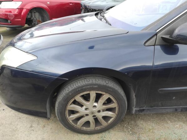 Aleta Delantera Izquierda Renault Laguna III Grandtour 2.0 dCi FAP (150 cv)