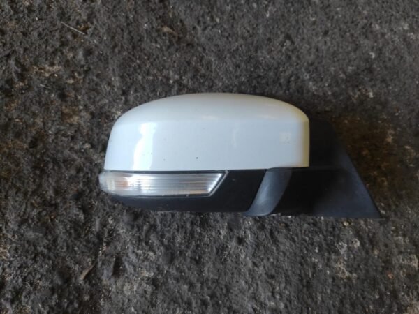 Retrovisor derecho Ford FOCUS III 1.5 TDCi (120 CV)