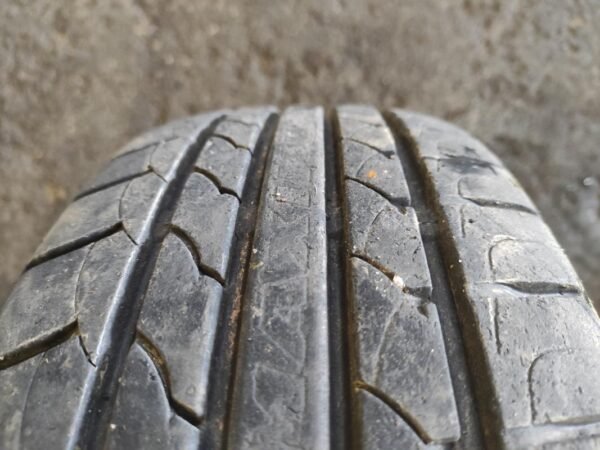 Nuemático Maxxis 175/65R14, año 2023. - Imagen 5