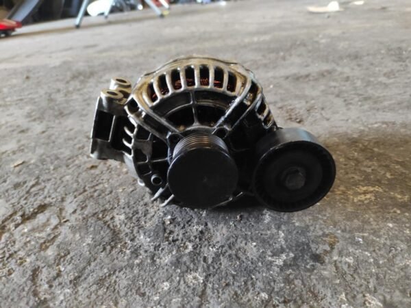 Alternador Bmw Serie 1 (E87) 120i (150 cv) Automatico - Imagen 2