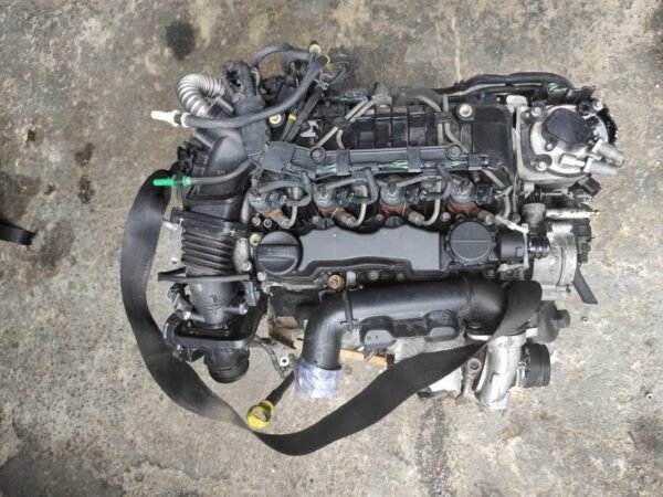 Motor Ford Focus II Hatchback 1.6 TDCi (90 cv)