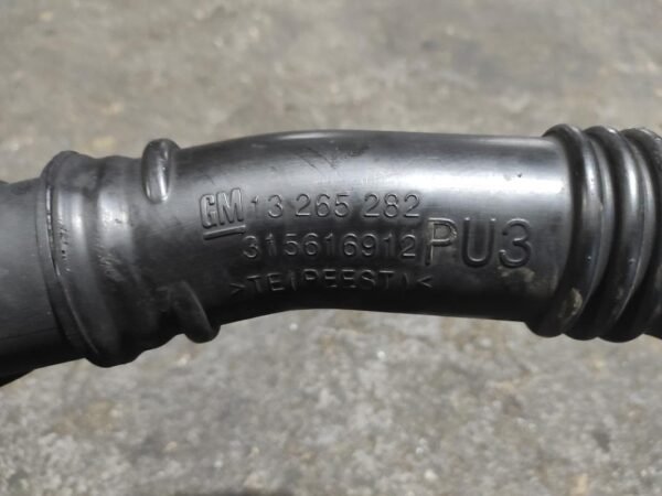 Tubo presion turbocompresor Opel Astra J 2.0 CDTI (160 cv) - Imagen 3