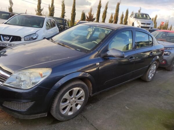 Despiece Opel Astra H Sedan 1.6i 16V (115 cv) 2008 - Imagen 3