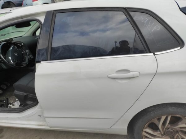 Puerta trasera izquierda Citroen C4 II Hatchback (Fase I, 2010) 1.6 HDi (92 cv)