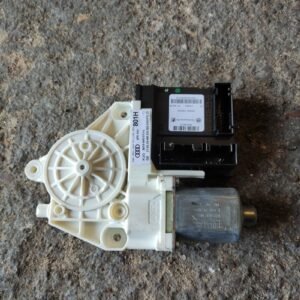 Motor elevalunas delantero izquierdo Audi A3 (8P) 2.0 TDI (140 cv)