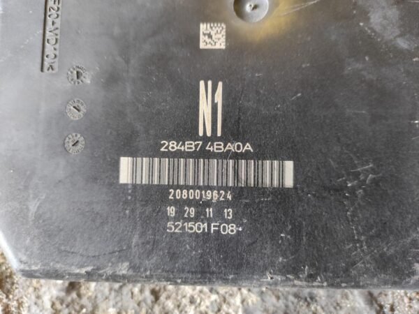 Caja de reles / fusibles Nissan Qashqai II 1.6 dCi (130 cv) 4x4 - Imagen 2